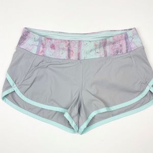 IVIVVA Lululemon Girl Speedy Speed Up Running Shorts Back Zip Pocket Size 10